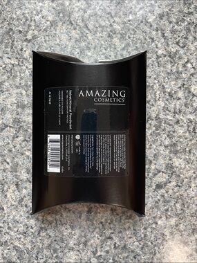 Amazing Cosmetics Velvet Mineral Setting Powder - NWT